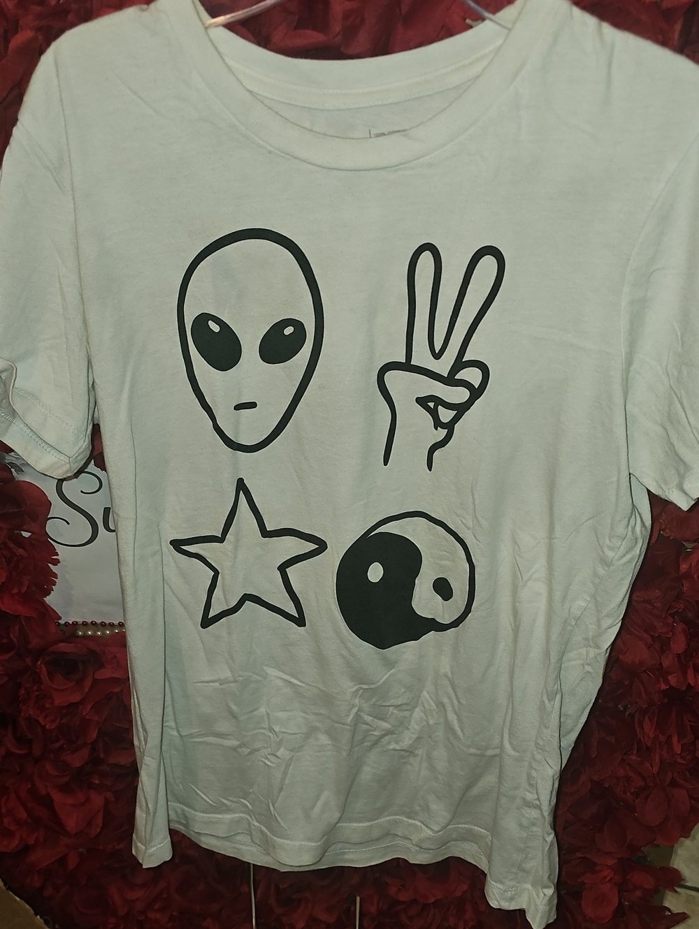 A. Lab Kids Graphic White Tee - Alien, Peace & Yin Yang Design Size Large